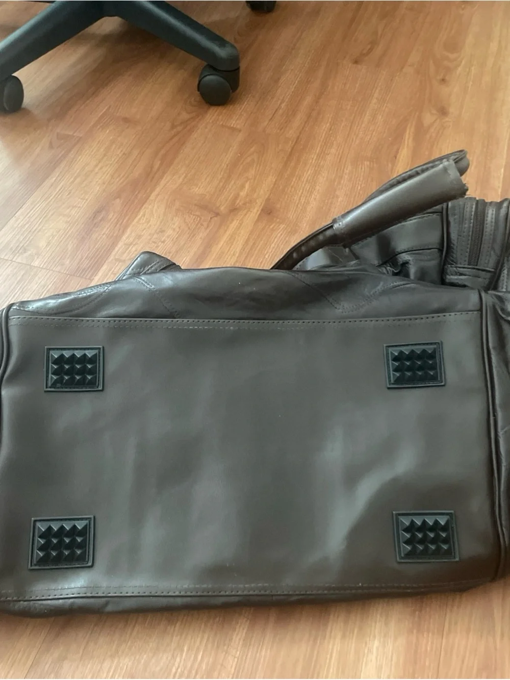 Genuine Leather Men’s Dark Brown Duffel Bag